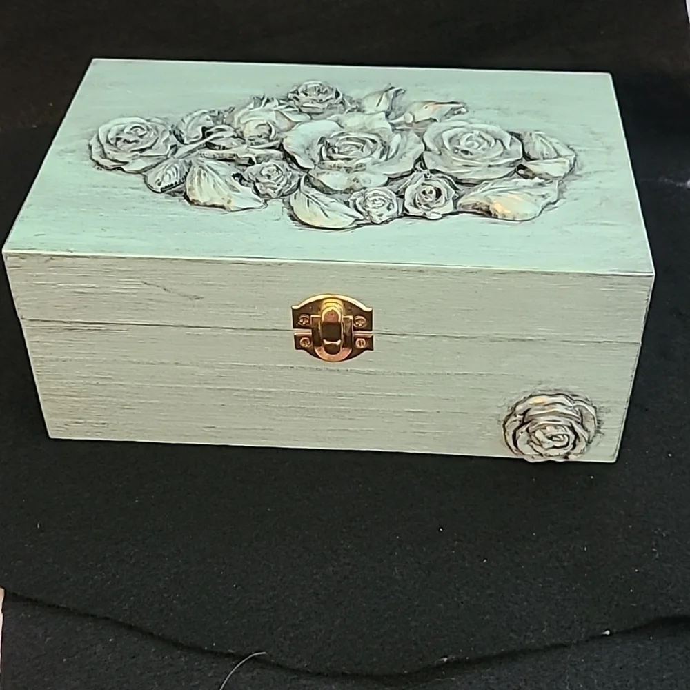 Handcrafted & Decorated Rose Covered WOODEN BOX.